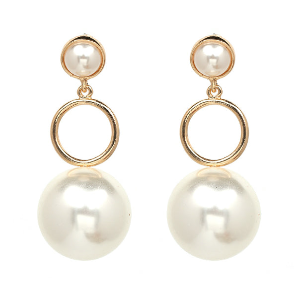 Annika Pearl Earrings