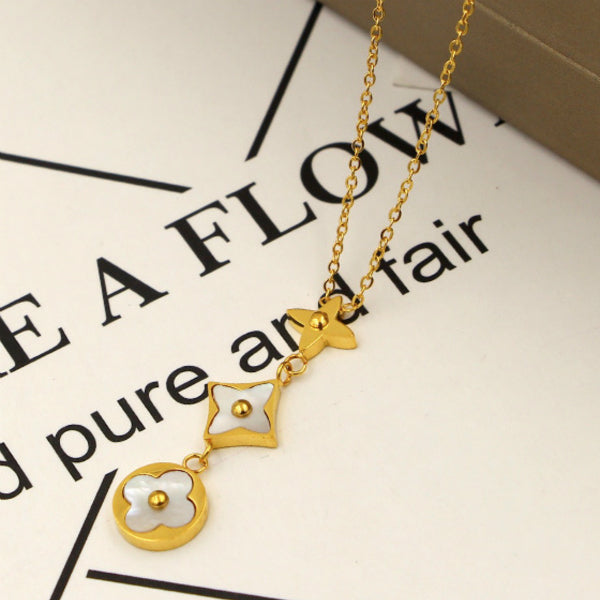 eLVeene 3 Flower Dainty Necklace - Stainless Steel